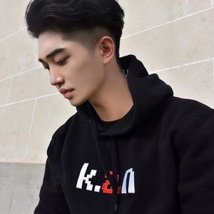 Meet your Posher, Yayin